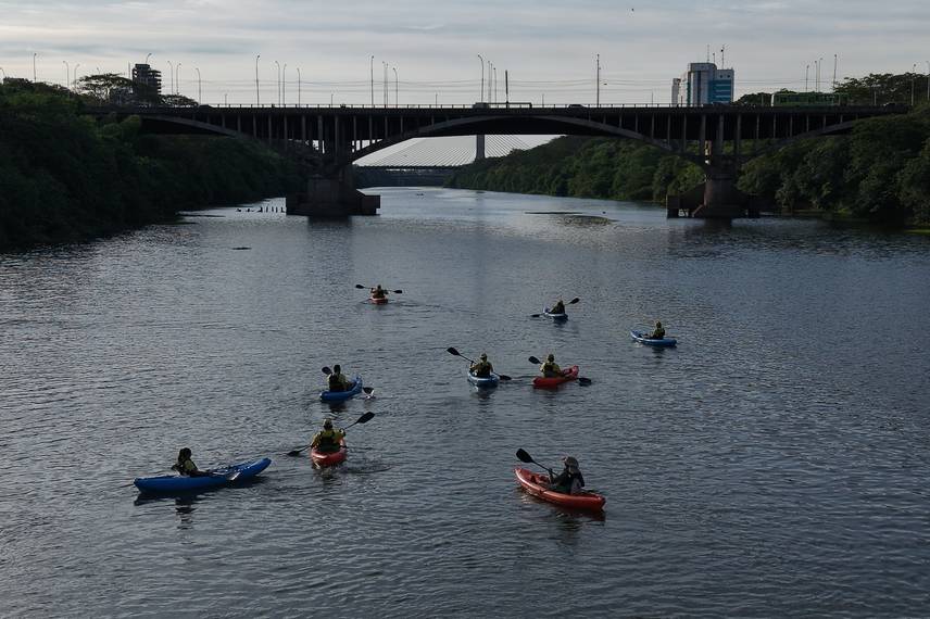 Passeio de caiaque no rio Poty une aventura, lazer e consciência ambiental Passeio de caiaque no rio Poty une aventura, lazer e consciência ambiental