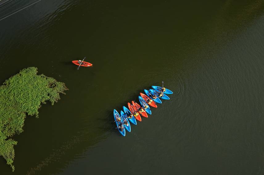 Passeio de caiaque no rio Poty une aventura, lazer e consciência ambiental Passeio de caiaque no rio Poty une aventura, lazer e consciência ambiental
