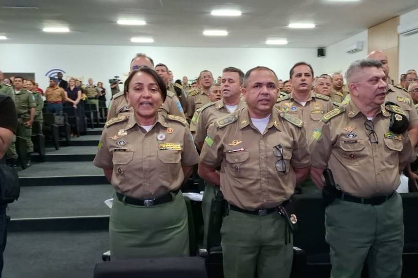 Polícia Militar do Piauí realiza aula inaugural do 1º Curso Superior de Polícia Polícia Militar do Piauí realiza aula inaugural do 1º Curso Superior de Polícia