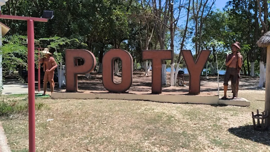 Polo Cerâmico do Poti Velho