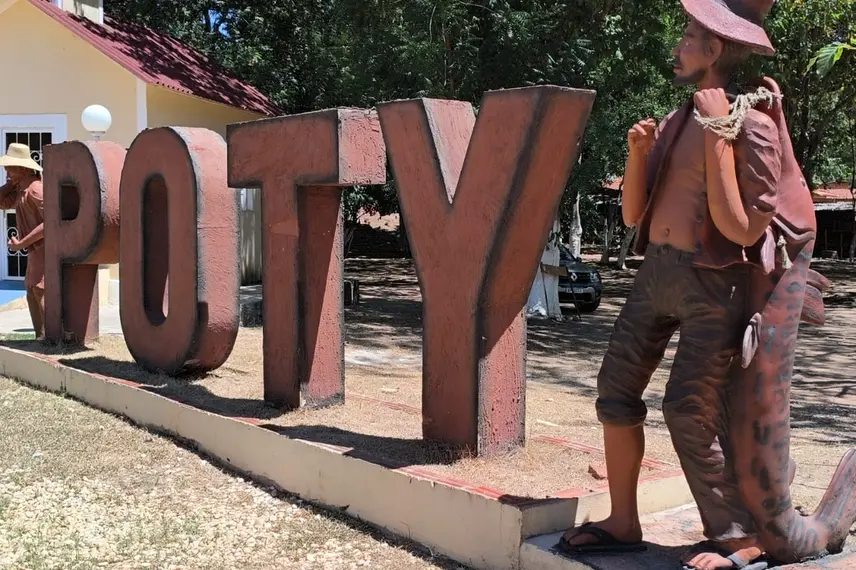 Polo Cerâmico do Poti Velho