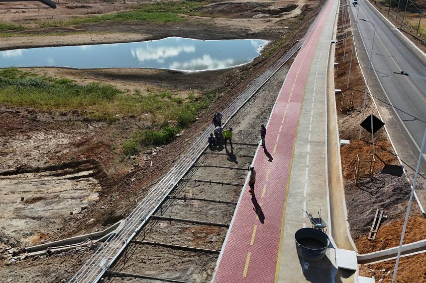 Prefeito de Dirceu Arcoverde destaca avanços em infraestrutura no município Prefeito de Dirceu Arcoverde destaca avanços em infraestrutura no município