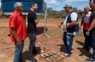 Prefeito Manoel Portela visita Serra da Raquel para avaliar sistema de abastecimento de água em Aroazes (Foto: Reprodução/Redes Sociais)