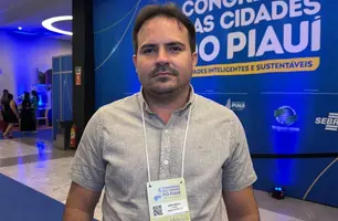Prefeito Roni Abílio destaca urgência da pauta hídrica em congresso de gestores (Foto: Conecta Piauí)