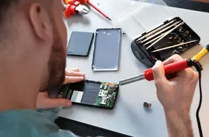 Prefeitura de Hugo Napoleão Oferece Curso Gratuito de Manutenção de Celulares (Foto: Reprodução)