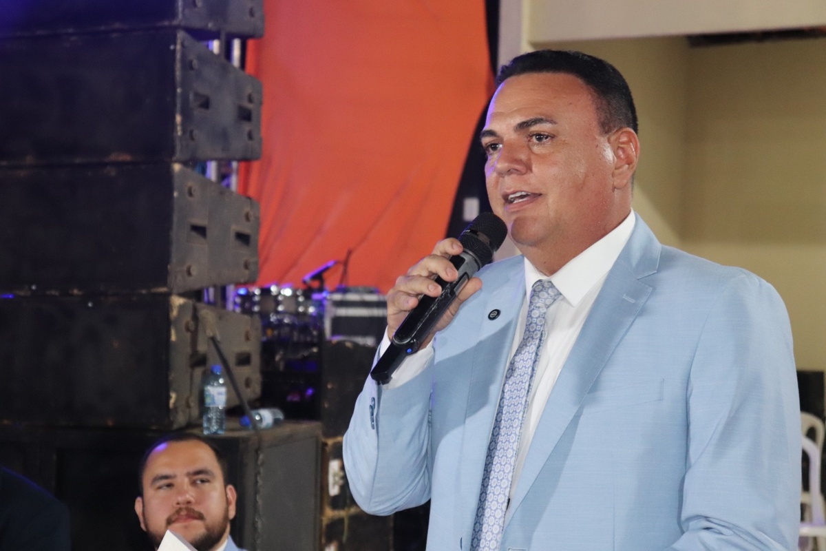 Prefeitura de São Raimundo Nonato entrega 945 títulos pelo 'Meu Pedacinho de Chão'