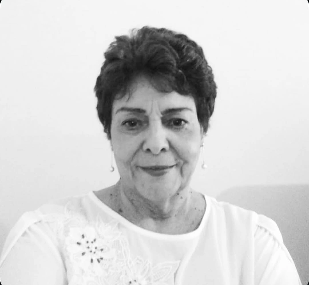 Professora Maria das Graças Vilhena