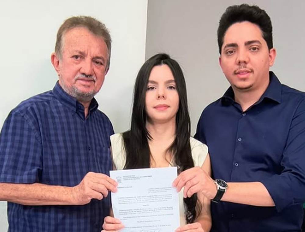 Virgínnia Sena assume Secretaria Municipal de Assistência Social de Campo Maior