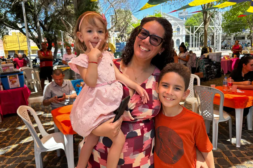 7ª edição da Feira na Praça reúne música, arte e gastronomia no Centro de Teresina