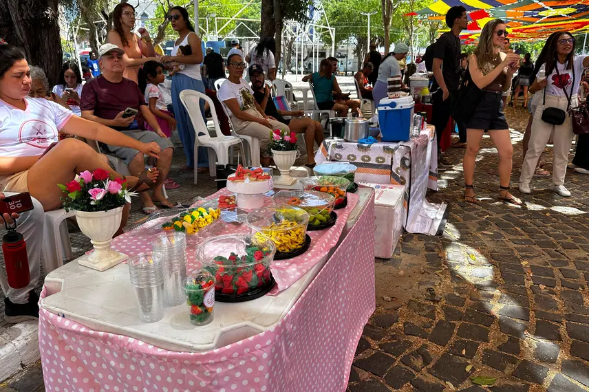 7ª edição da Feira na Praça reúne música, arte e gastronomia no Centro de Teresina