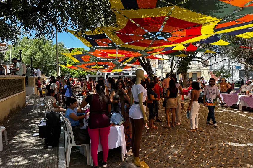 7ª edição da Feira na Praça reúne música, arte e gastronomia no Centro de Teresina