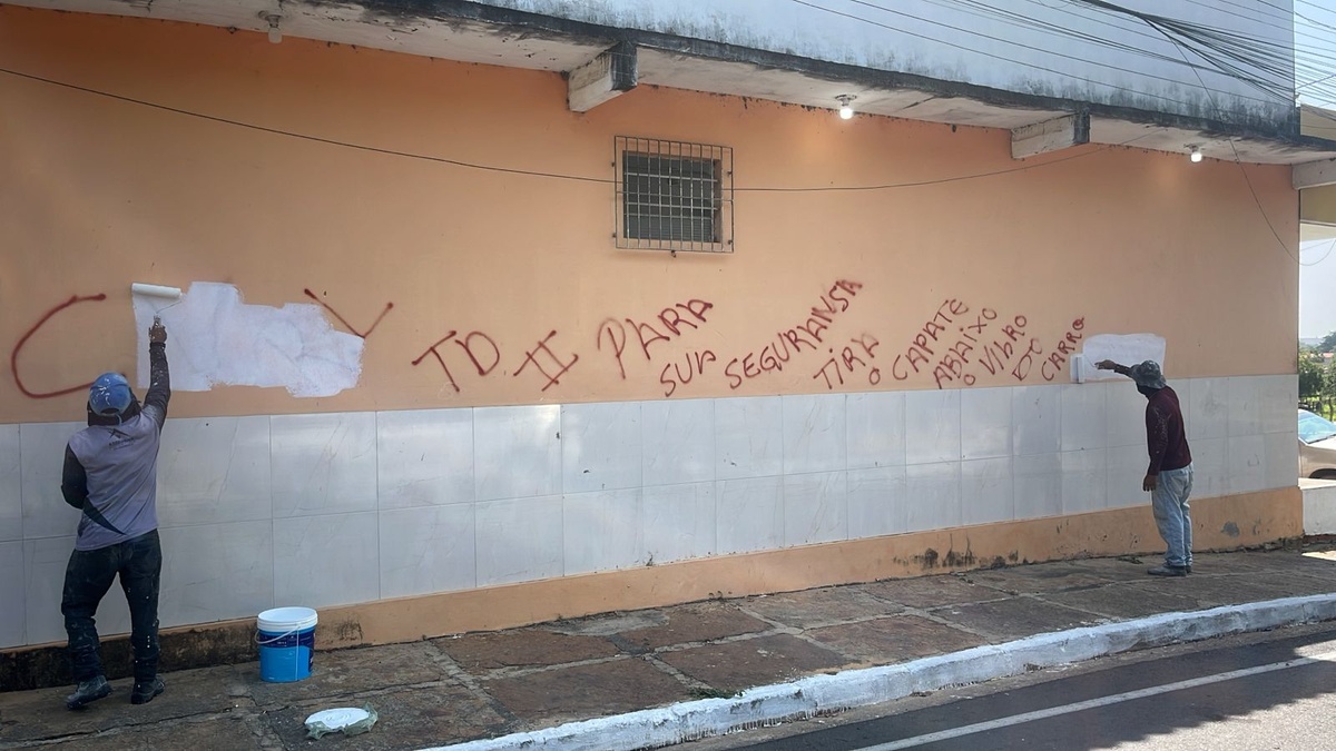 Ação contra pichações é iniciada em Parnaíba e segue sem prazo para conclusão