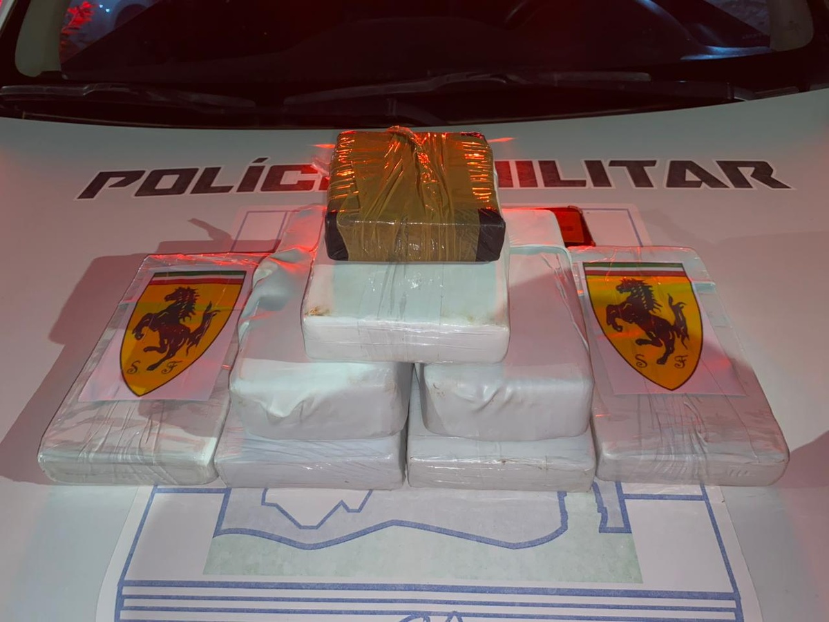 Adolescente é apreendido com oito tabletes de drogas durante abordagem em Oeiras