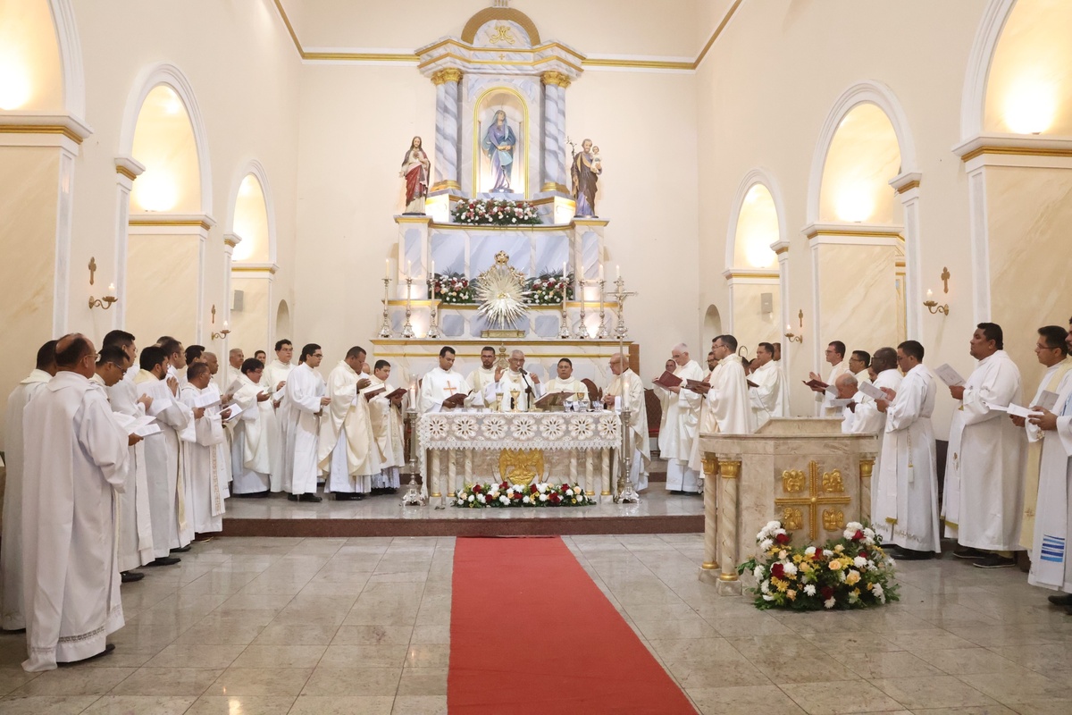 Arquidiocese de Teresina encerra festejo da padroeira com Jubileu do Clero