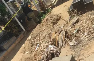 Cadáver em decomposição é localizado próximo a cemitério em cidade do Piauí (Foto: Reprodução)