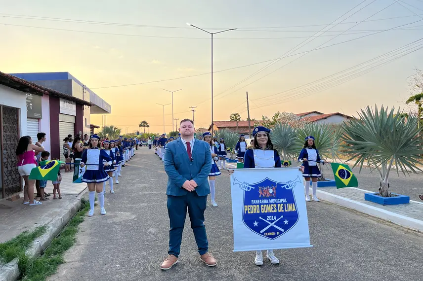 Caxingó celebra 7 de Setembro com desfile cívico e homenagens a 30 anos de cultura