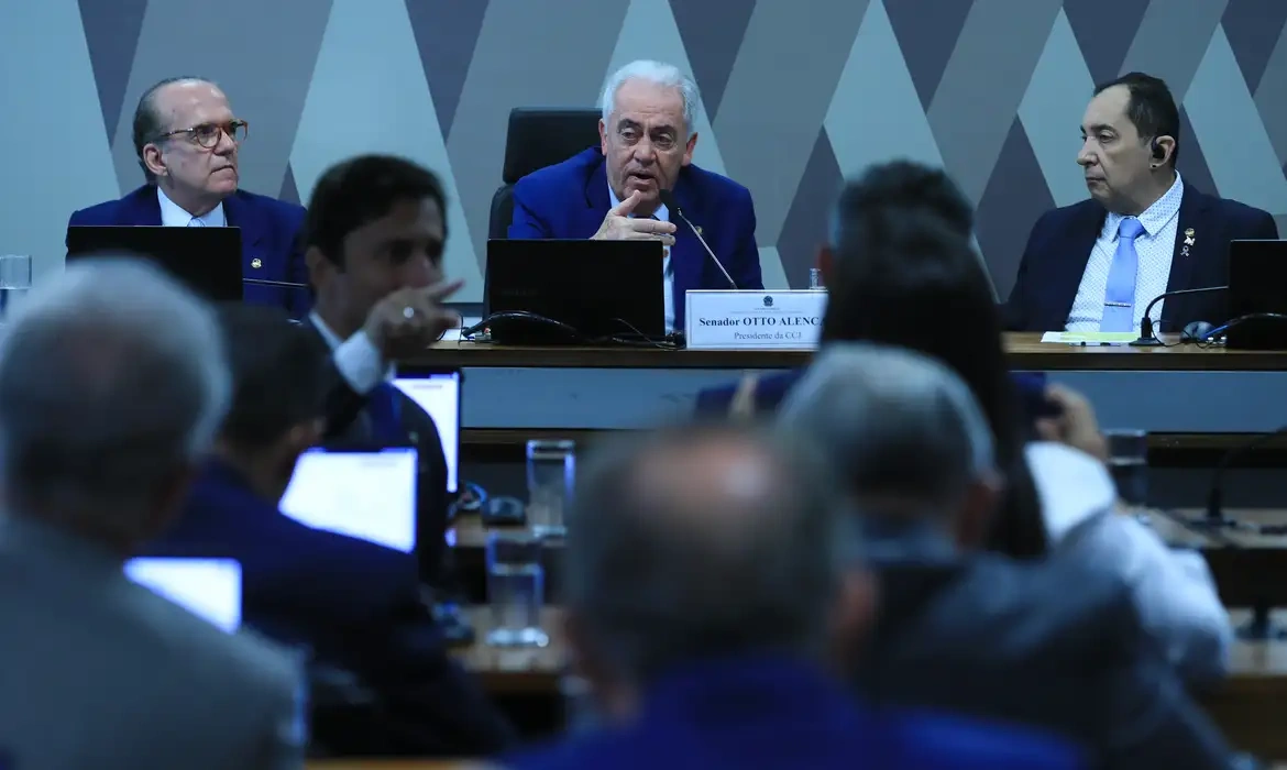 CCJ do Senado