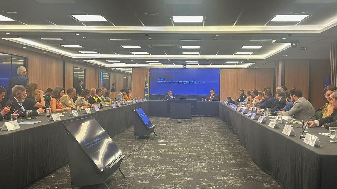 Chico Lucas apresenta projeto Protege Celular em reunião nacional de segurança