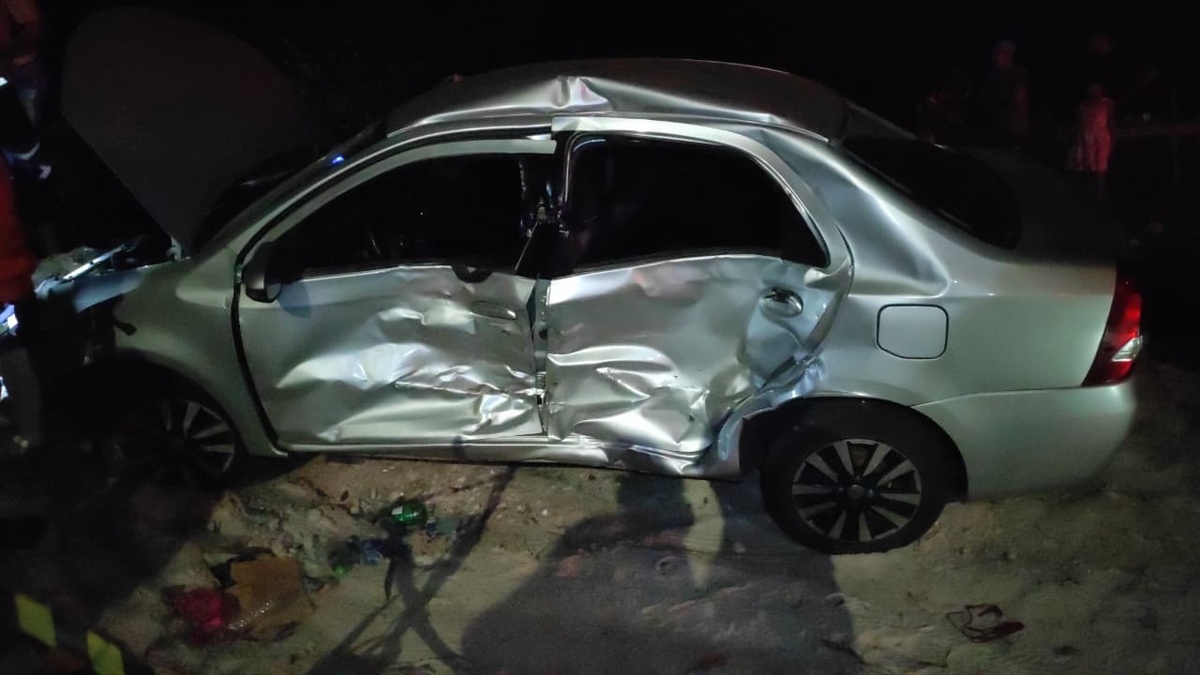 Colisão entre carros deixa jovem de 22 anos ferida em avenida de Parnaíba