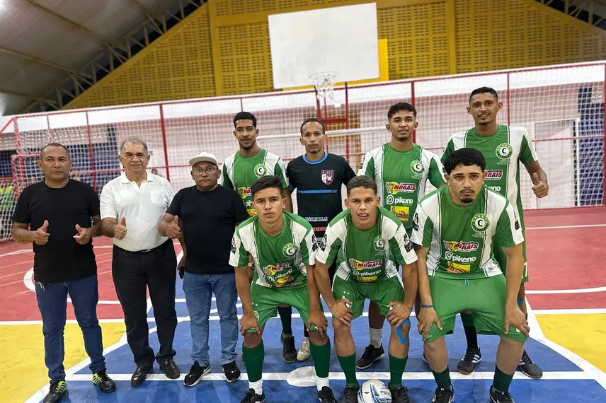 Comunidade celebra entrega da reforma do Ginásio Poliesportivo em Pau D'Arco do PI