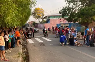 Criança é atropelada em frente a escola em Teresina; moradores denunciam descaso (Foto: Conecta Piauí)