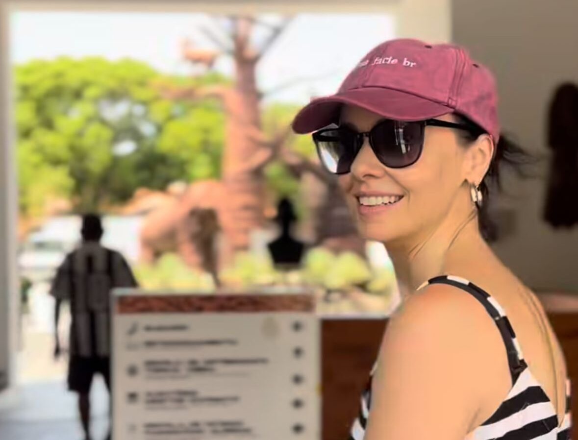 Débora Falabella visita pontos turísticos e elogia 'acolhida calorosa' em Teresina