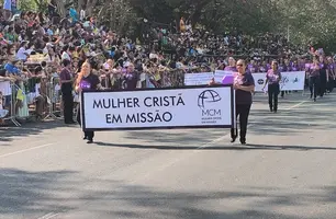 Desfile de 7 de Setembro reúne mais de 50 instituições e leva multidão a Teresina (Foto: Conecta Piauí)