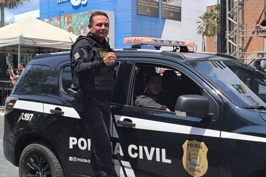 Desfile de 7 de Setembro reúne mais de 50 instituições e leva multidão a Teresina Desfile de 7 de Setembro reúne mais de 50 instituições e leva multidão a Teresina