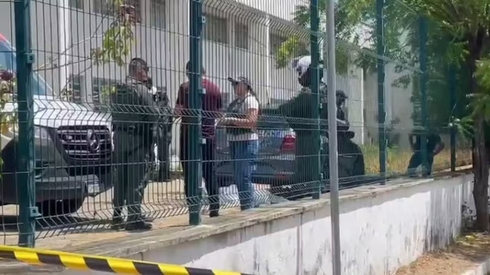 Dois alunos morrem e três ficam feridos em ataque a tiros em escola no Ceará