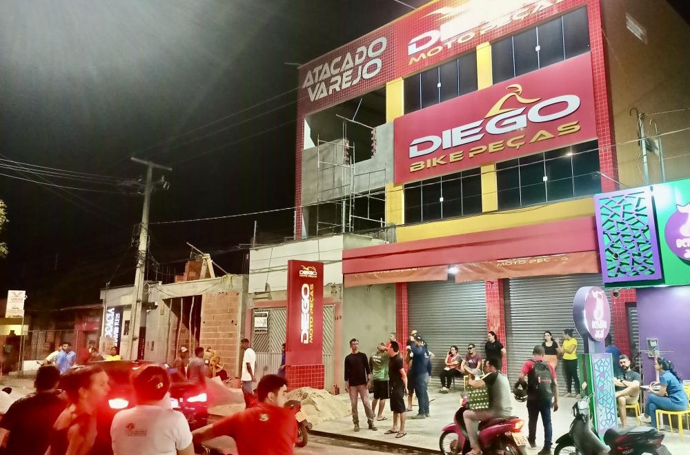 Dois trabalhadores morrem após choque elétrico em obra no centro de Água Branca