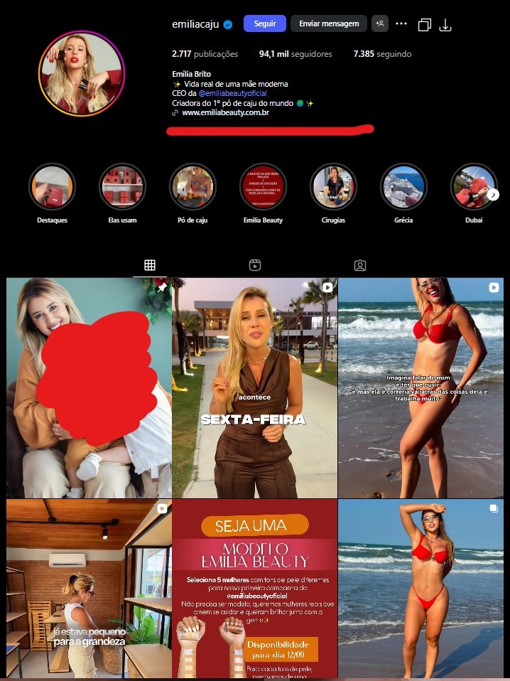 Emília Magalhães Brito, popularmente chamada de Emília Caju