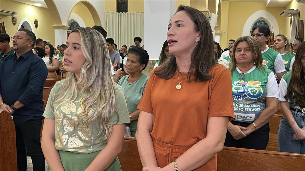 Esperantina celebra 105 anos de emancipação com missa em ação de graças