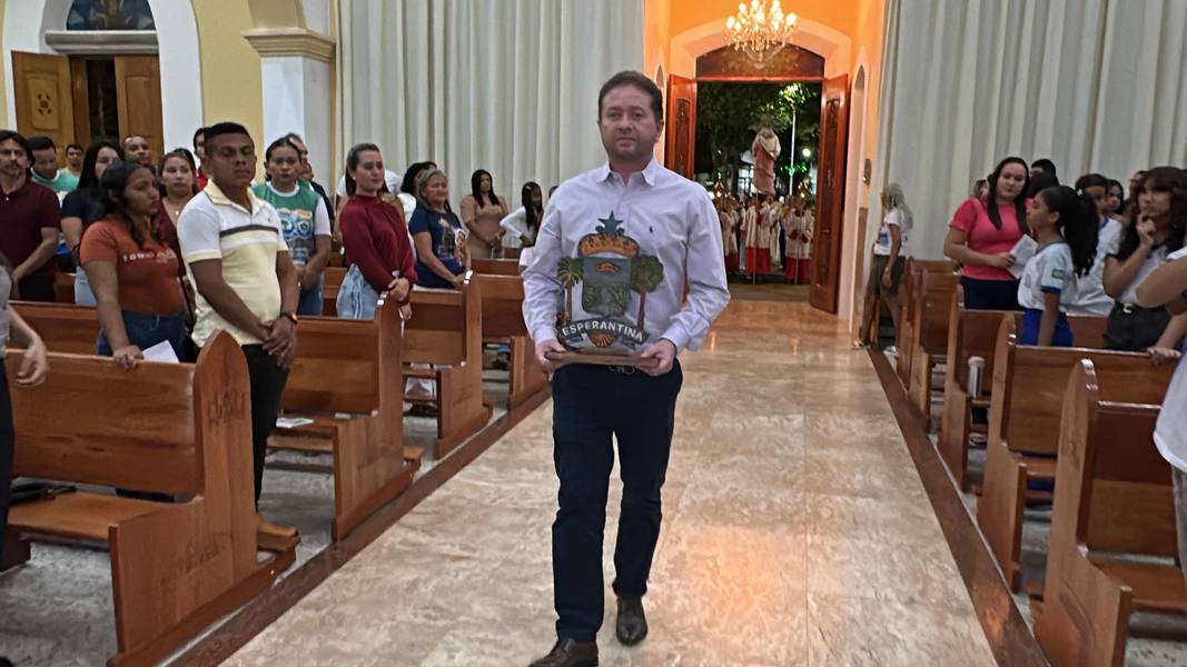 Esperantina celebra 105 anos de emancipação com missa em ação de graças