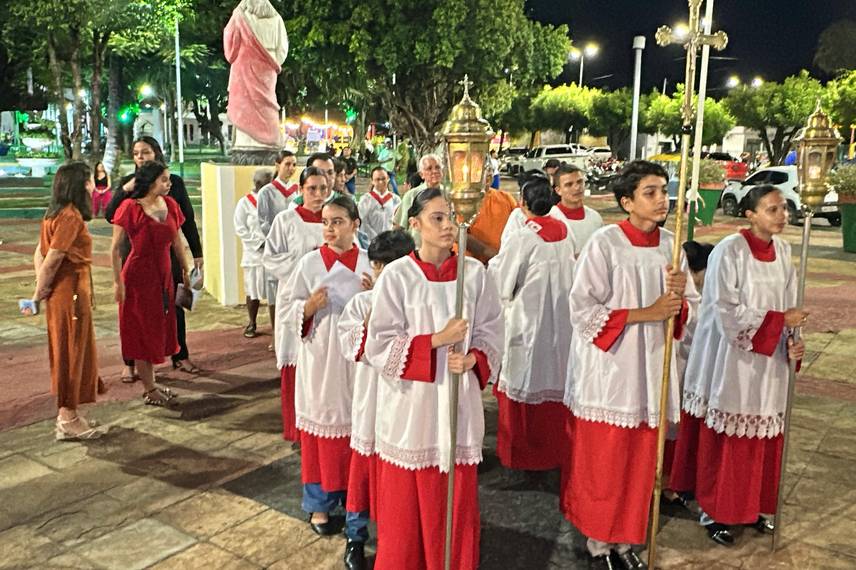 Esperantina celebra 105 anos de emancipação com missa em ação de graças