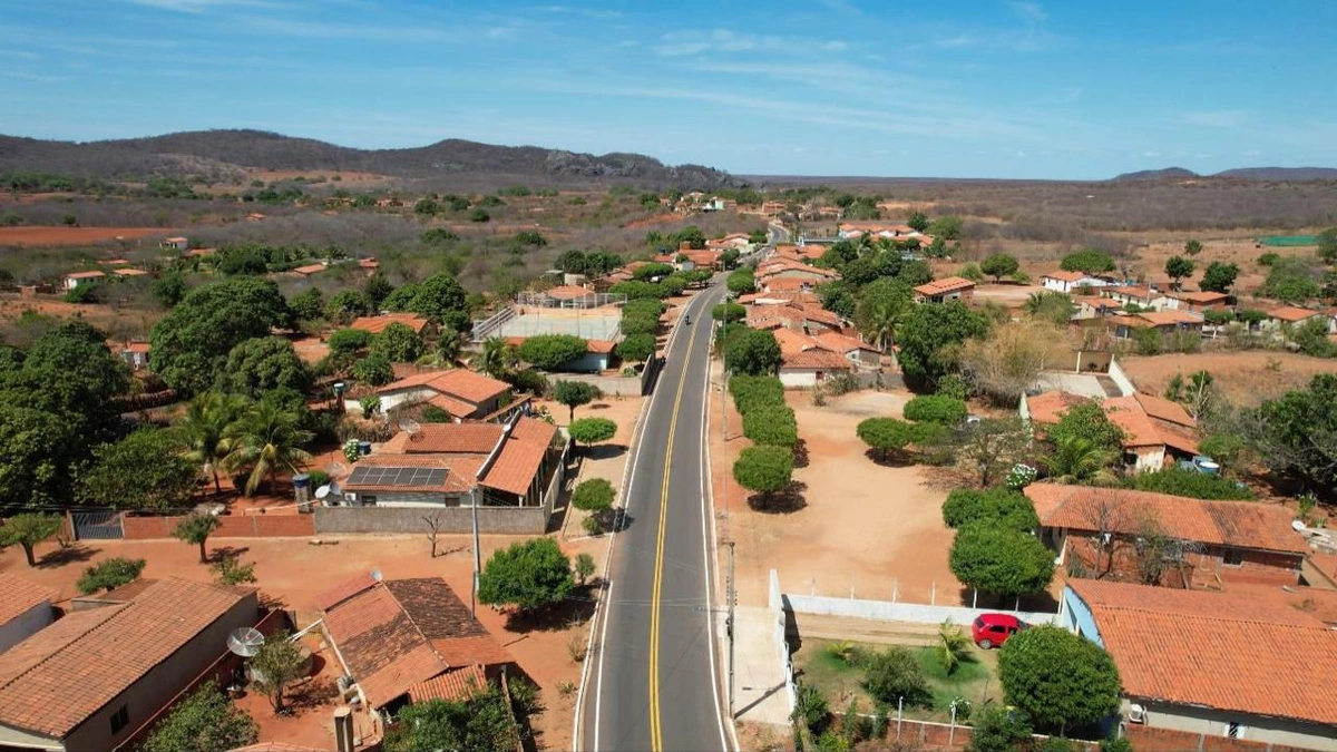 Estrada para o Parque Nacional da Serra da Capivara recebe pavimentação