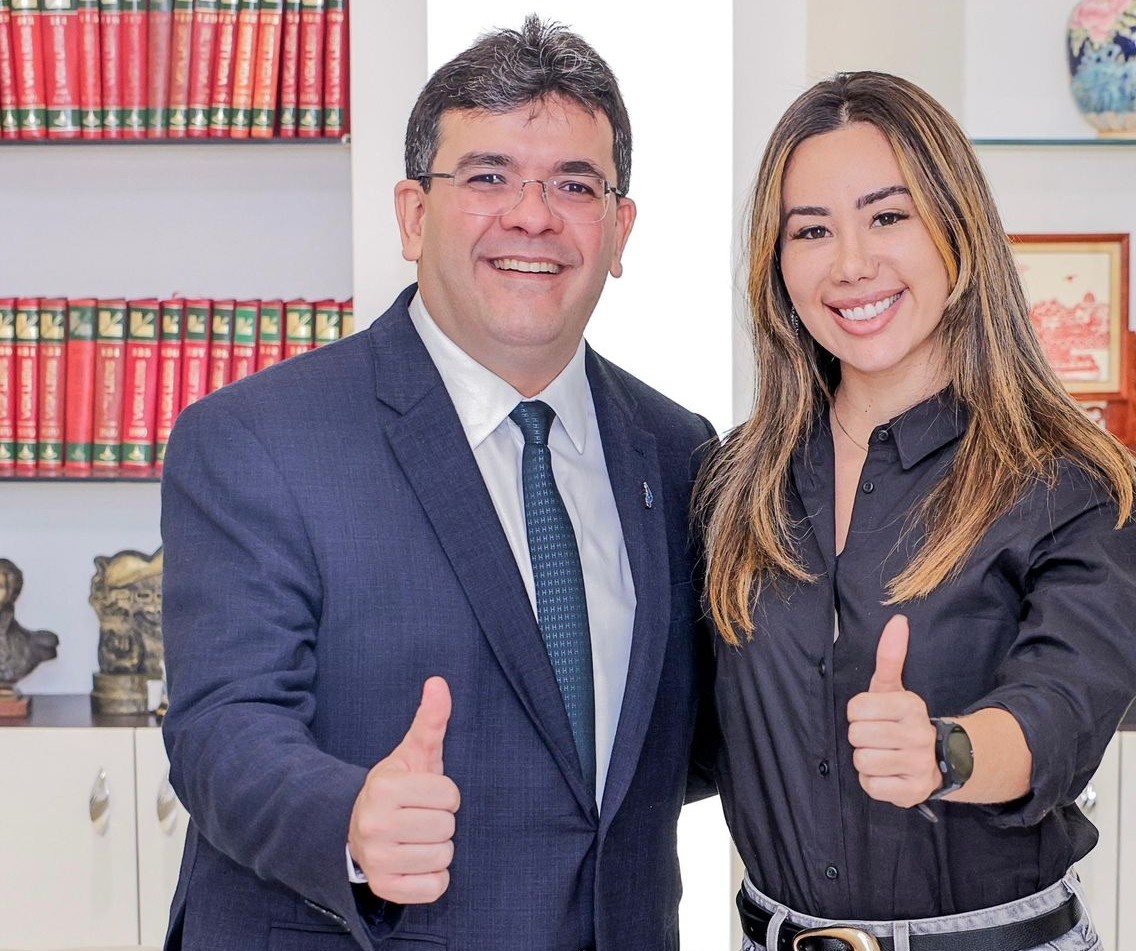 Fernanda Gomes e governador Rafael Fonteles