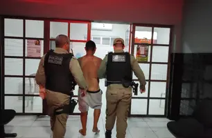 Homem é preso após agredir mãe e tentar incendiar casa em Parnaíba (Foto: Reprodução)