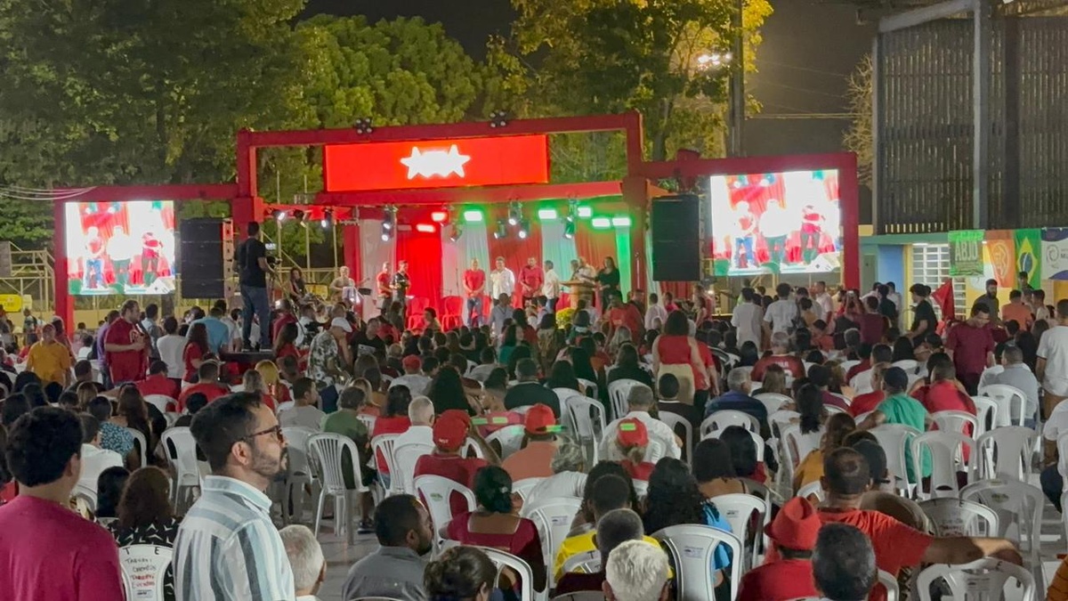João Pereira assume presidência do PT em Teresina em evento com lideranças nacionais