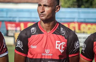 Leandro Amorim, pelo Flamengo-PI, na disputa da Série B do Campeonato Piauiense (Foto: Savio Ryan/ Flamengo - PI)
