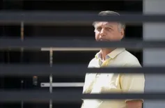 Com votos de Dino, Moraes e Zanin, STF forma maioria para manter Bolsonaro preso