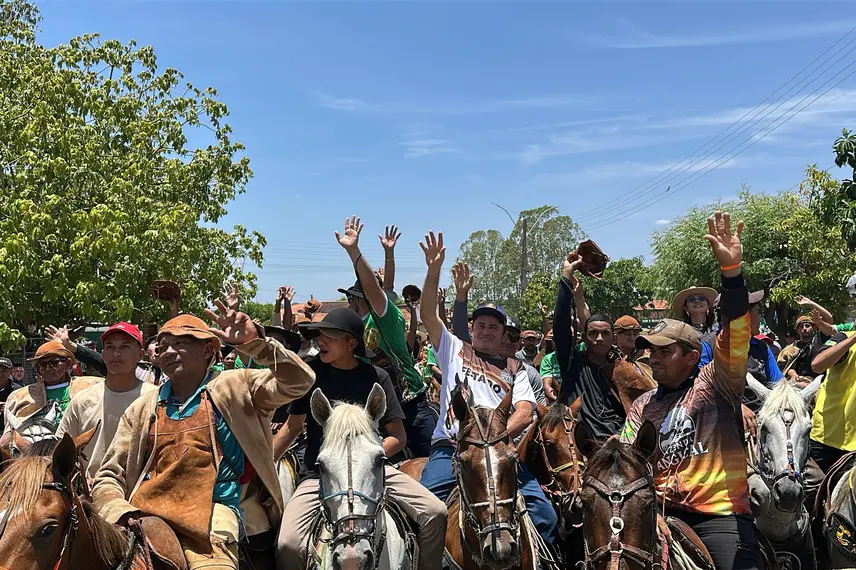 Morro do Chapéu do Piauí celebra a 23ª Festa do Vaqueiro com fé, tradição e shows