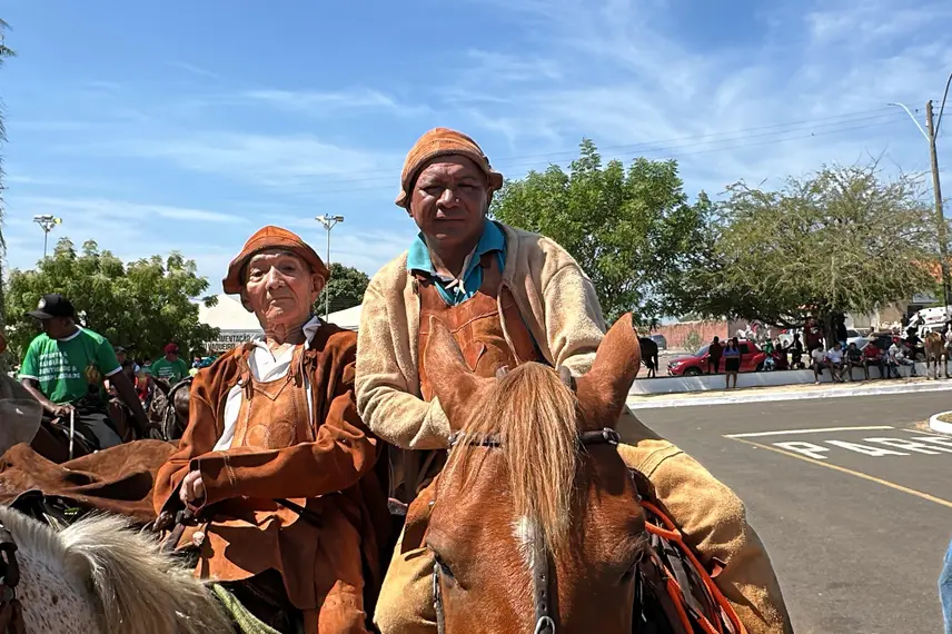 Morro do Chapéu do Piauí celebra a 23ª Festa do Vaqueiro com fé, tradição e shows