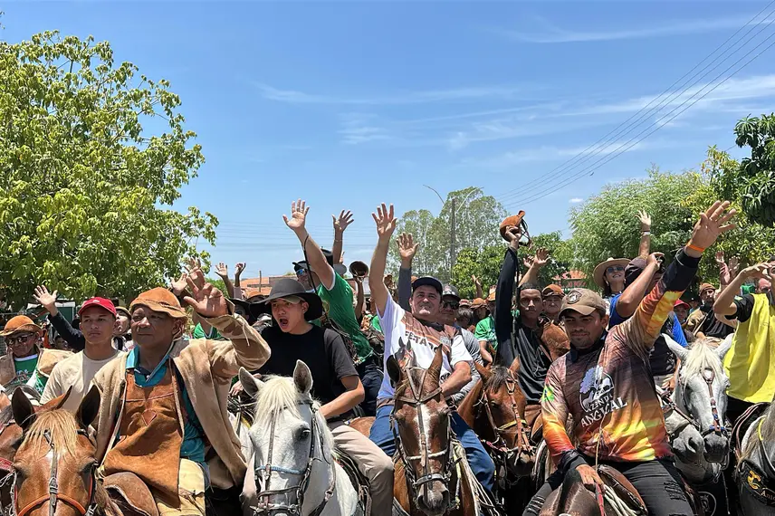 Morro do Chapéu do Piauí celebra a 23ª Festa do Vaqueiro com fé, tradição e shows