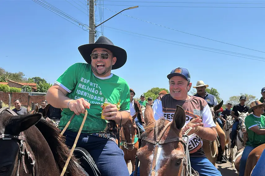 Morro do Chapéu do Piauí celebra a 23ª Festa do Vaqueiro com fé, tradição e shows