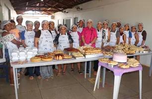 Mulheres de São Raimundo Nonato recebem curso de pães e bolos para empreender (Foto: Reprodução/ ASCOM)