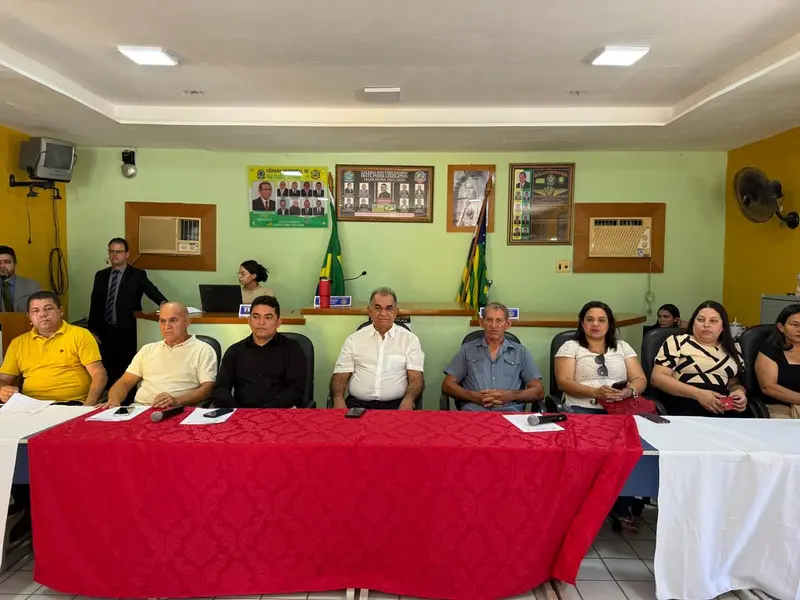 Pau D’Arco do Piauí realiza audiência sobre coleta de lixo e abastecimento de água