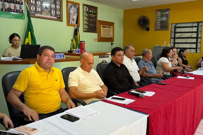 Pau D’Arco do Piauí realiza audiência sobre coleta de lixo e abastecimento de água