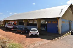 Picos revitaliza iluminação da Quadra Poliesportiva do Bairro Morada do Sol (Foto: Divulgação)