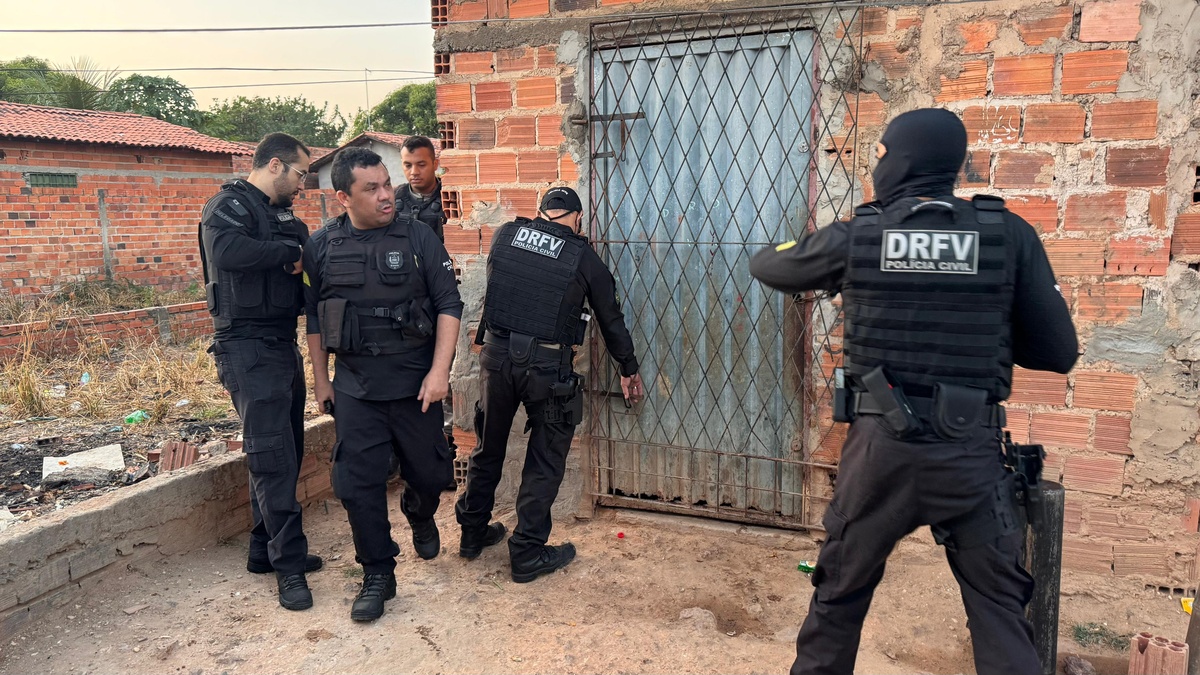 Polícia desarticula quadrilha suspeita de roubos de veículos em Teresina