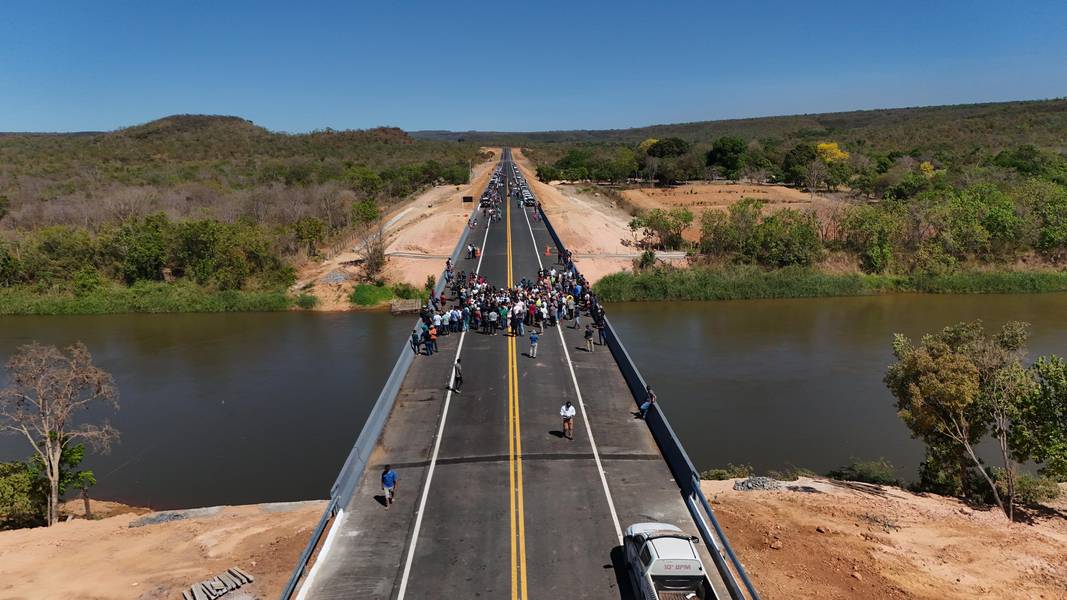 Ponte sobre o rio Parnaíba é inaugurada entre Piauí e Maranhão